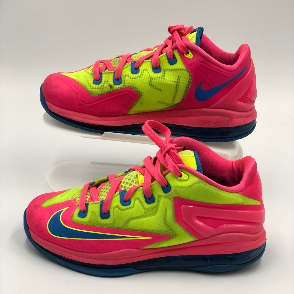 Nike LeBron 11 Low GS Volt/Photo Blue-Hyper Pink Size 6 Y